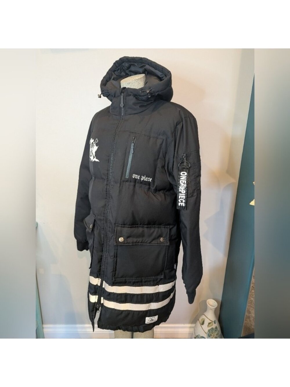 Toei Animation One Piece Anime Down Puffer Jacket Limited Edition, Rare JP Sz XL